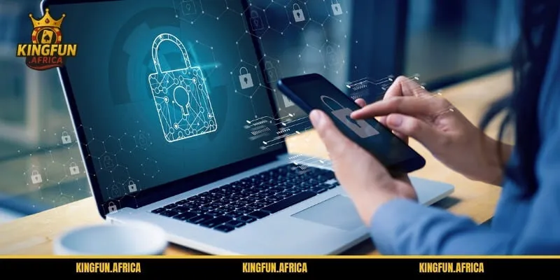 Kênh hỗ trợ trực tuyến luôn sẵn sàng giải đáp mọi thắc mắc về thông tin cá nhân